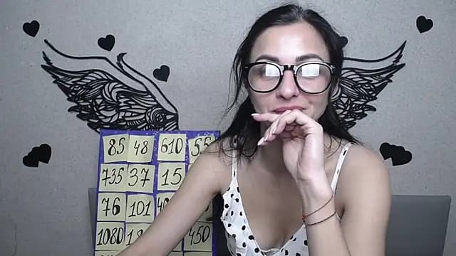 EvaClarkk live cam on Stripchat