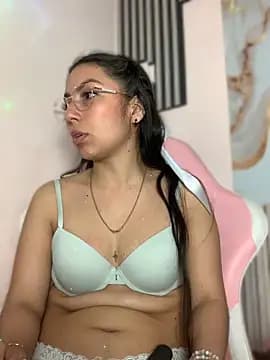 Julieth_ec live cam