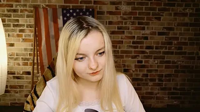 Angela_Bunny live cam