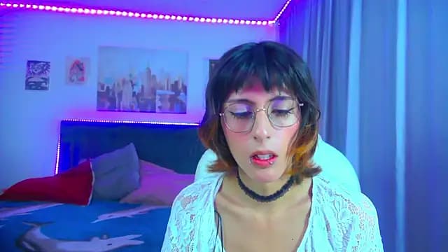 goth_minerva live cam