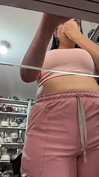 GiaDuque live cam