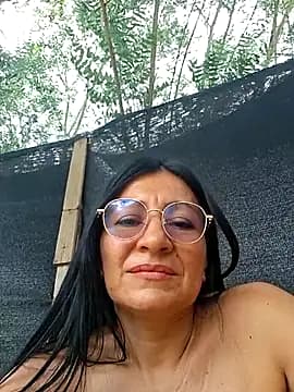 maturexxxnaughty live cam on Stripchat
