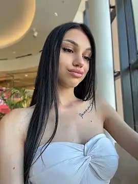 ilariea_girl live cam