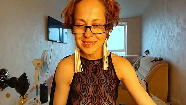 LioraWeiss live cam