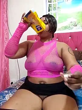 ShavePussyFatAssxx live cam
