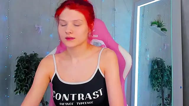 Bonnie_Hernandez live cam