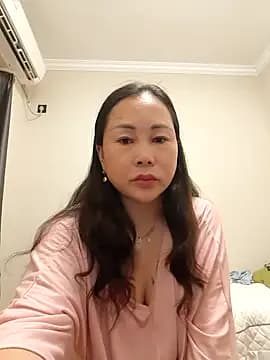 cro-J live cam