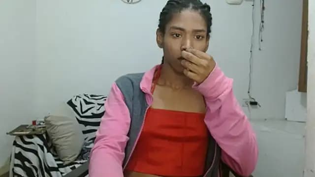 angelamarie1 live cam