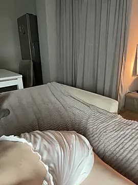 yoyogirlx live cam