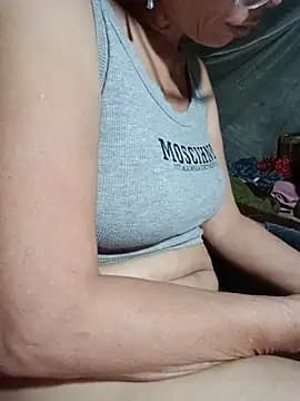 Tina6886 live cam