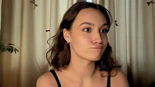 JolieDerringer live cam