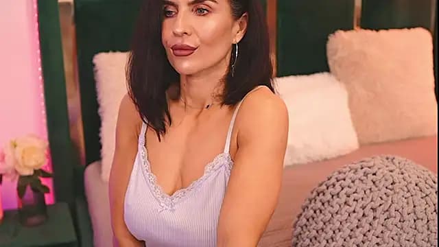 XeniaBlu live cam on Stripchat