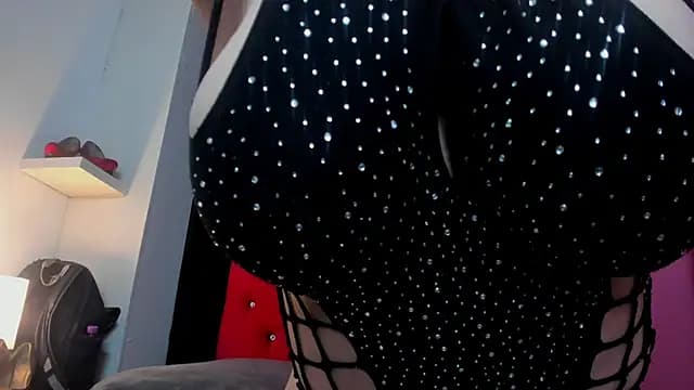 ScarletBigTitties live cam