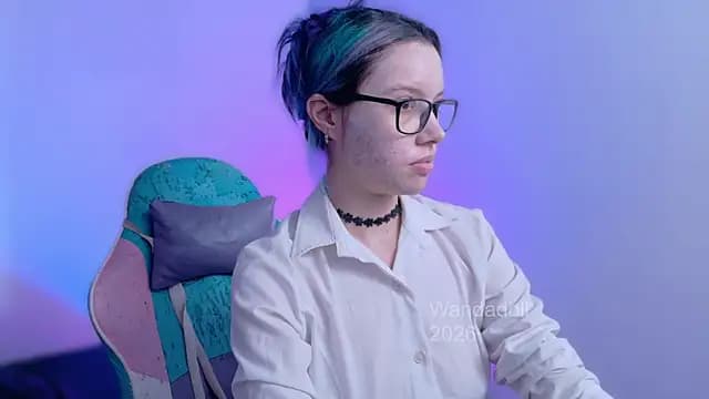 WandaDoll live cam
