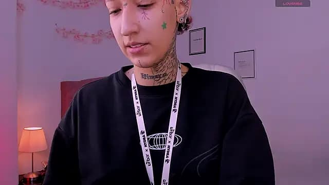 Luci_Rose live cam