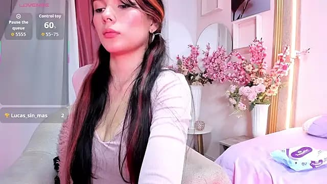 Aili_queen live cam