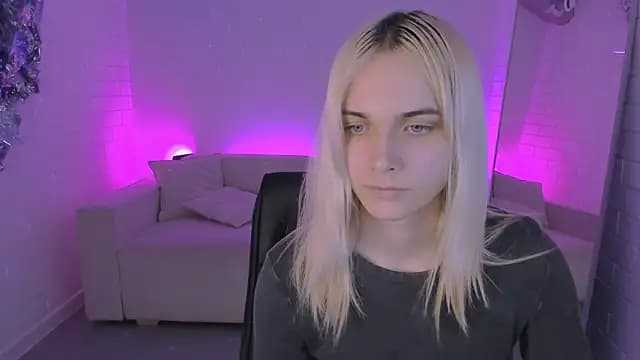 DanaWint live cam