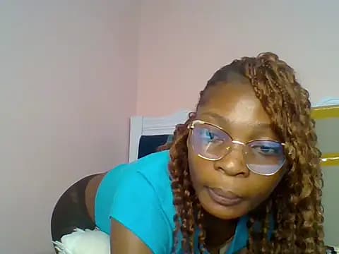 Ariana254 live cam