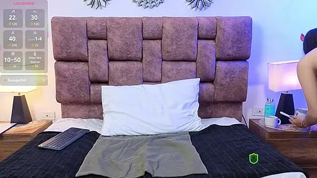 Lili_Opal live cam