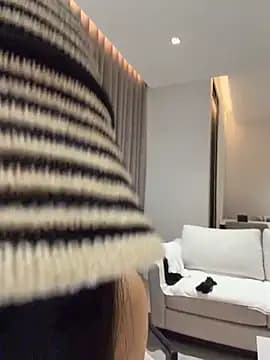 nide-laoshi live cam