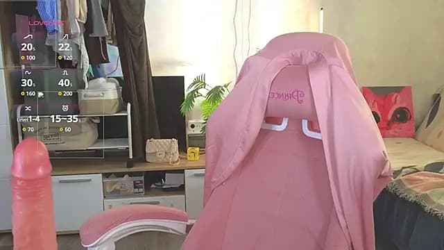 RitaGolden live cam