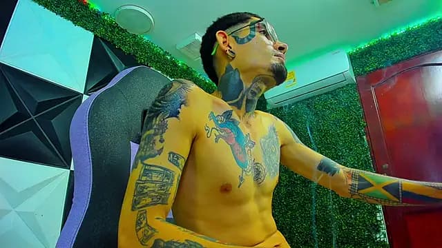 Boy_tatto77 live cam