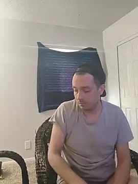 Fenrir2330 live cam on Stripchat