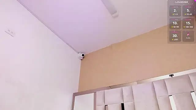 Spider_WebbedX live cam