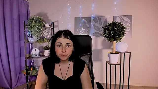 MartaEdams live cam