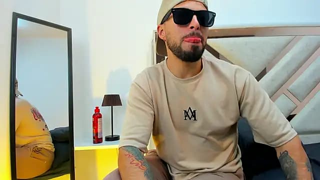 Draco_blaze live cam