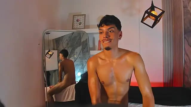 AlexLaurent live cam