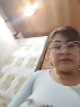 AlexxiaaMat live cam