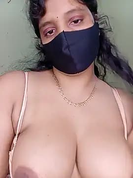 Rose-luckey live cam on Stripchat