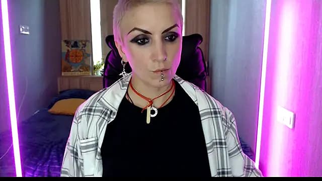Sweet-n-Strong live cam