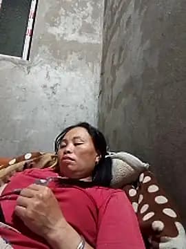Maikha08 live cam