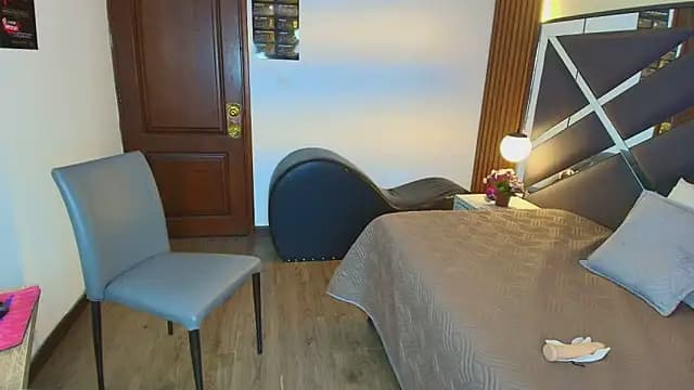 Ambarross_ live cam