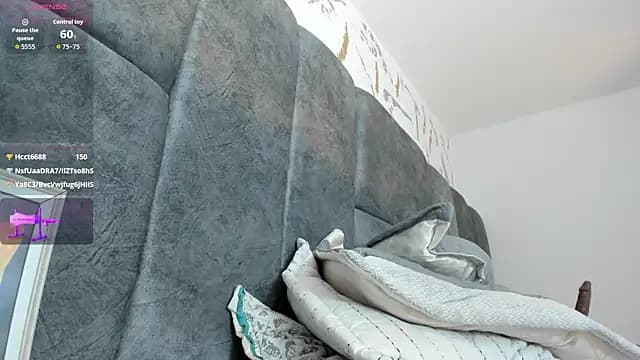 Cristal_Velle live cam