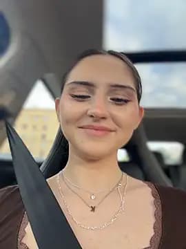 AnitaFly live cam