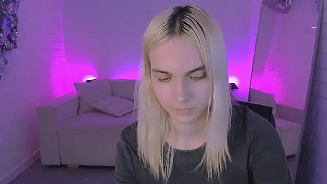 DanaWint live cam