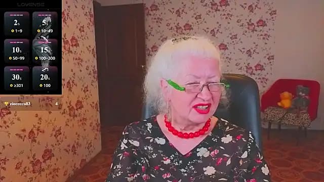 Maya_Mayflower live cam