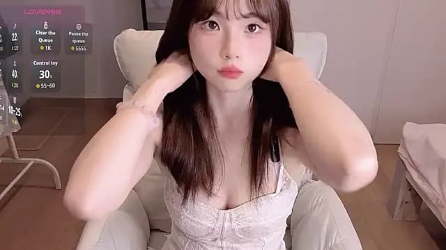 guoguo-77 live cam