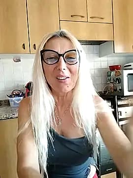 _sexyBLONDE46_ live cam