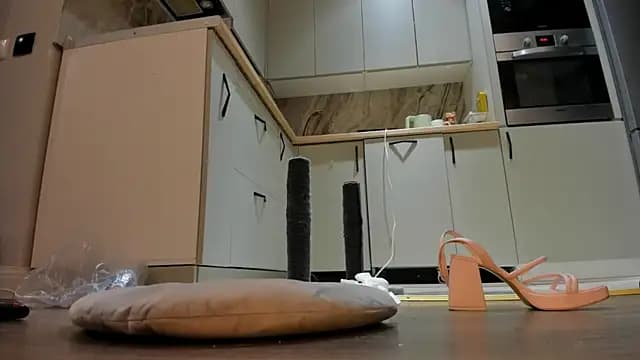 yuna_loon1 live cam