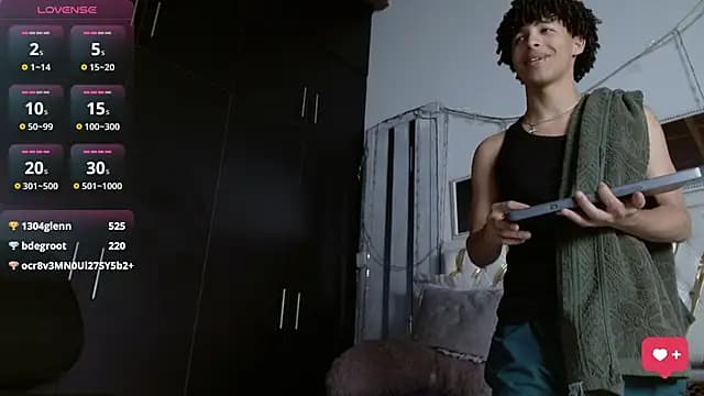 ian_smith_ live cam