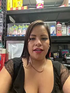 MIA_ROSSEEE live cam