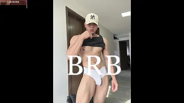 Maxx_valiant live cam