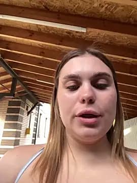 JuicyBootyEva live cam