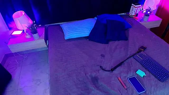 AngelicSalome live cam on Stripchat