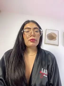 Mia_222 live cam