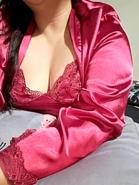 Safiyawild69 live cam